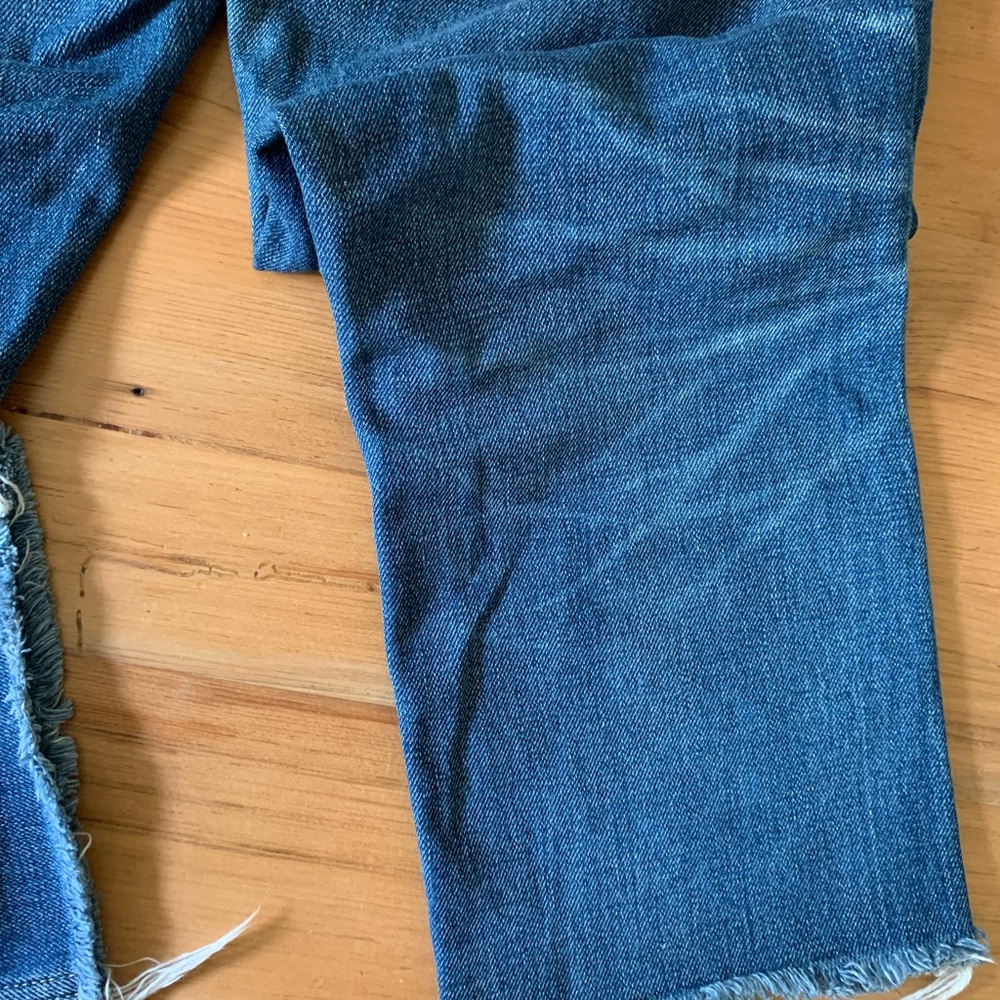 Levi’s made and crafted worn in cropped Jan’s - Picture 5 of 12